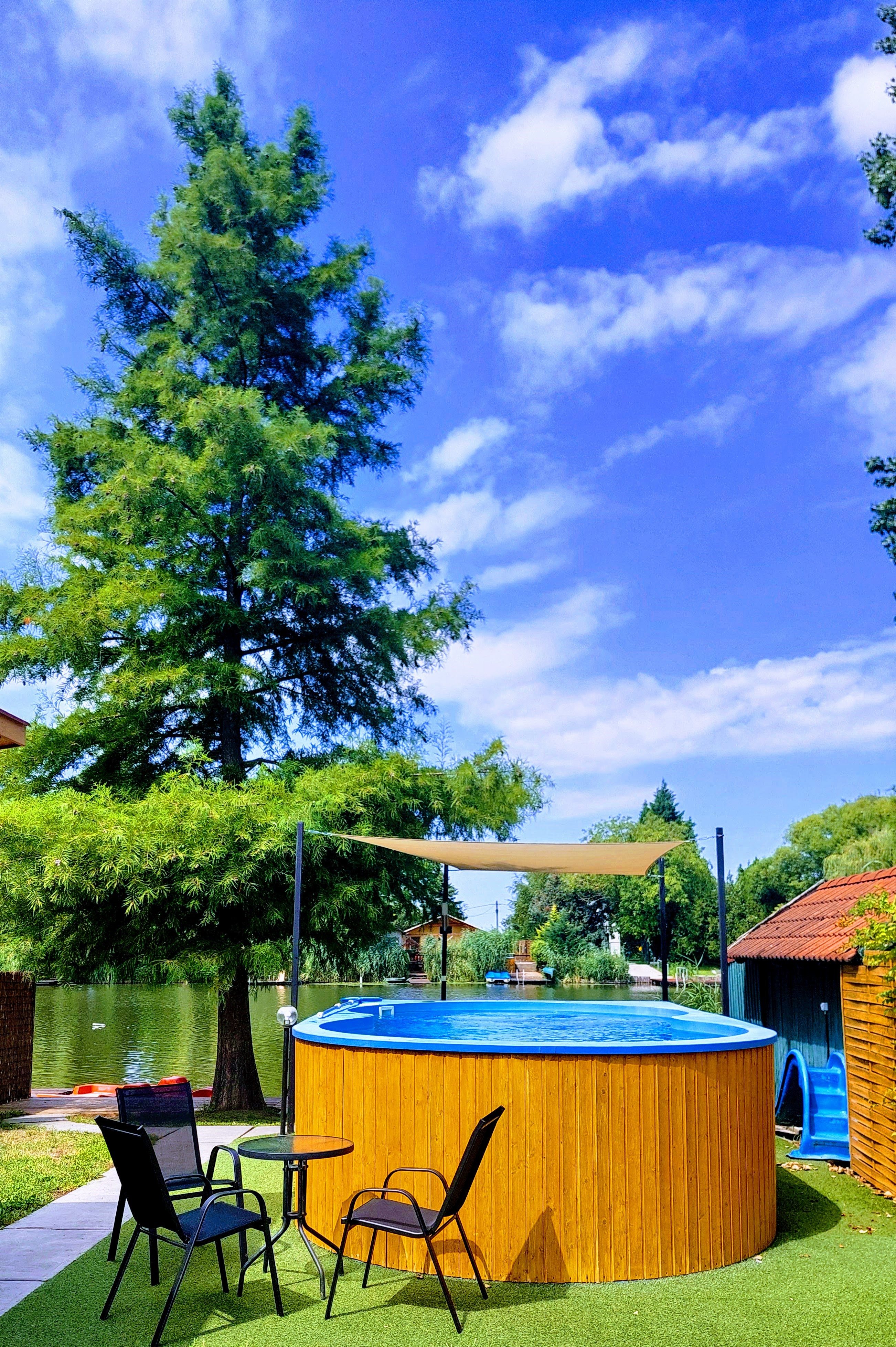 PoolOut